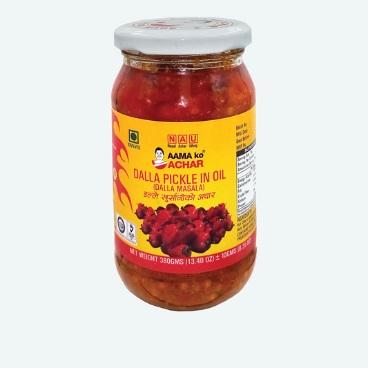 Aama ko Achar Dalla pickle in Oil-380Gm